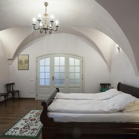 Green Door Apartment 시비우 객실 사진